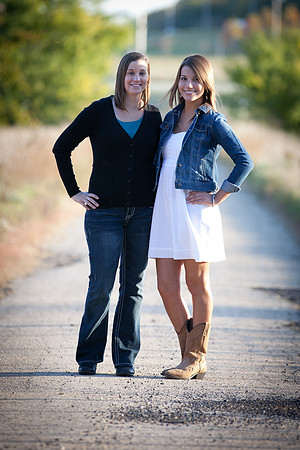 Lindsay Melling Senior Images-0523