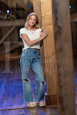 Marley Flynn Senior Images 8-11-2024-0516