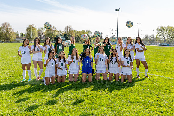 Boylan Varsity Girls Soccer Team and Senior Shoot 4-25-2024-0053