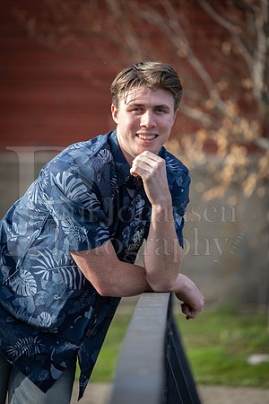 Nolan Brauns Senior Images 5-4-2022-0096