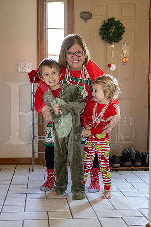 Xmas at Johansens 12-25-2024-0044