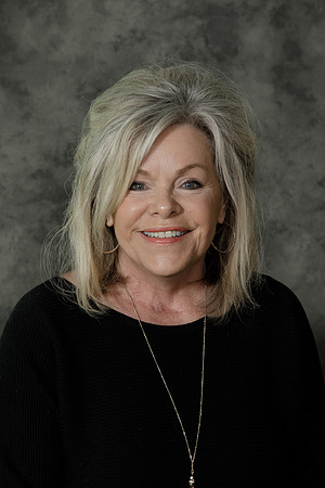Dickerson and Nieman Portraits 2-14-2019-0157