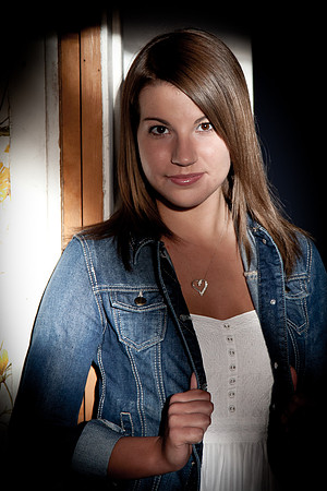 Lindsay Melling Senior Images-0546