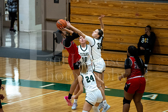 Boylan Girls Varsity Basketball vs Auburn 12-2-2023-0114
