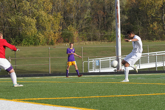 Boylan Varsity Boys Soccer vs Hononegah Regional Final 10-26-2013-4579