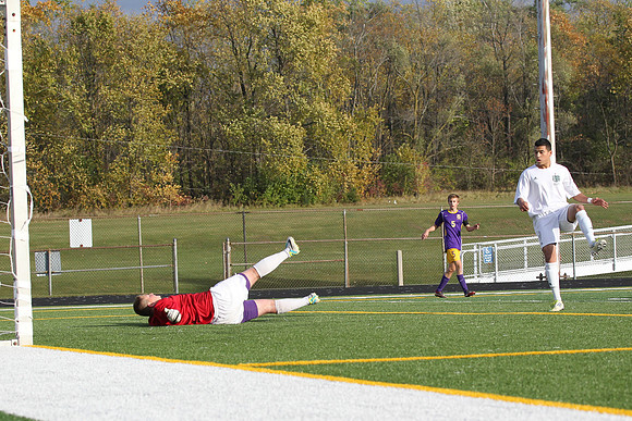 Boylan Varsity Boys Soccer vs Hononegah Regional Final 10-26-2013-4582