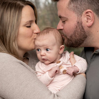 Brylee Owensby Baby Portraits 12-3-2023