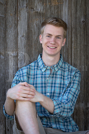 Nick Monkemeyer Senior Images Finals 5-1-2016-0092_pp