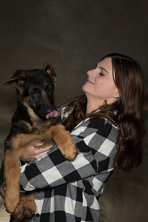 Arya Puppy Portraits 5-8-2019-0065