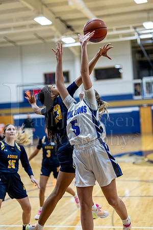 Rockford Christian Girls Varsity Basketball vs Freeport Aquin 12-12-2023-0113