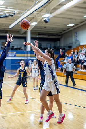 Rockford Christian Girls Varsity Basketball vs Freeport Aquin 12-12-2023-0127