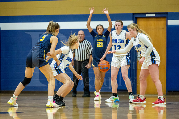 Rockford Christian Girls Varsity Basketball vs Freeport Aquin 12-12-2023-0183