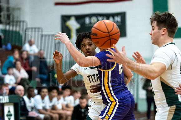 Boylan Boys Varsity Basketball vs Hononegah 12-13-2023-0024