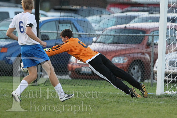 RC Boys Varsity Soccer vs Genoa 9-17-2014-0358