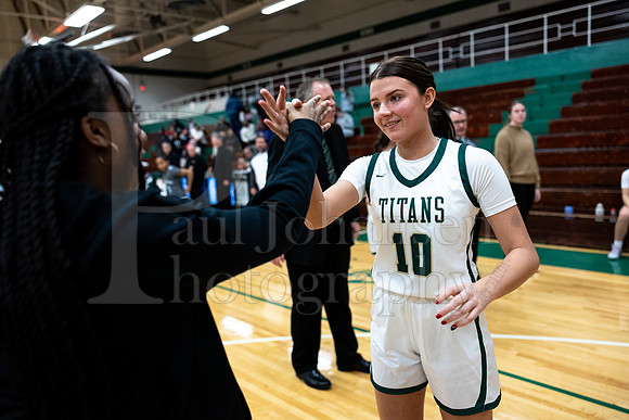 Boylan Girls Varsity Basketball vs Guilford 12-15-2023-0107