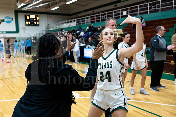 Boylan Girls Varsity Basketball vs Guilford 12-15-2023-0143