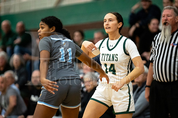 Boylan Girls Varsity Basketball vs Guilford 12-15-2023-0226