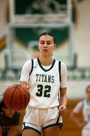 Boylan Girls Varsity Basketball vs Guilford 12-15-2023-0319