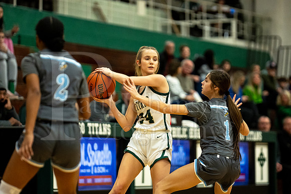 Boylan Girls Varsity Basketball vs Guilford 12-15-2023-0415