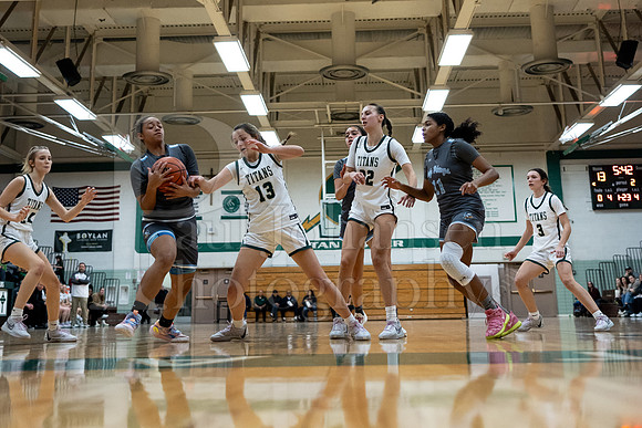 Boylan Girls Varsity Basketball vs Guilford 12-15-2023-0526