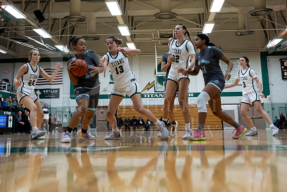Boylan Girls Varsity Basketball vs Guilford 12-15-2023-0528