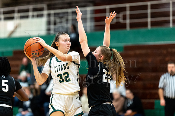 Boylan Girls Varsity Basketball vs Kaneland 12-27-2023-0406