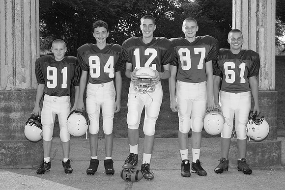 Jr. Titans 8th Grade 2013 Football Team-0113-2