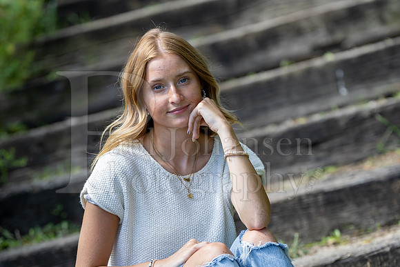 Marley Flynn Senior Images 8-11-2024-0432