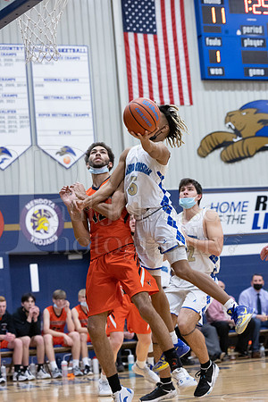RC Boys Varsity Basketball vs Winnebago 1-29-2022-0196