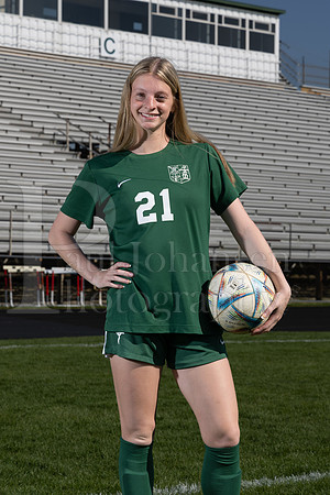 Boylan Varsity Girls Soccer Team and Senior Shoot 4-25-2024-0120