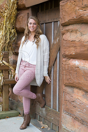 Anna Sharp Senior Images 10-12-2015-10090