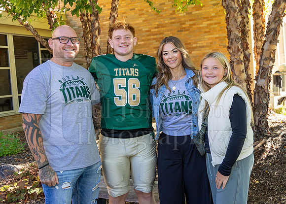 Boylan Fall 2024 Parent Night Portaits 9-7-2024-0032