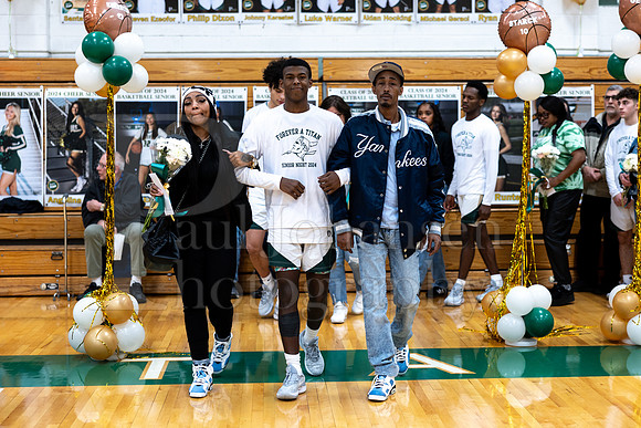 Boylan Boys Varsity Basketball vs East Senior Night 2-10-2024-0159