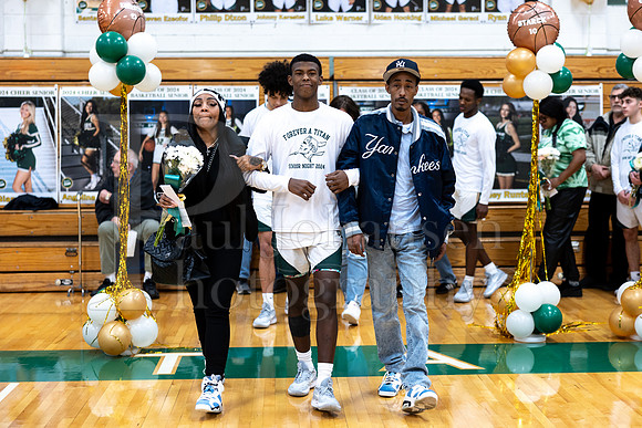 Boylan Boys Varsity Basketball vs East Senior Night 2-10-2024-0160