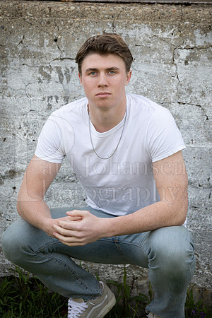 Nolan Brauns Senior Images 5-4-2022-0212