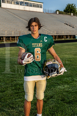 Boylan Varsity Football Senior Banner Shoot 8-20-2024-0001