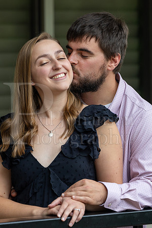 Nicole and Jake's Engagement Photos 9-22-2024-0023
