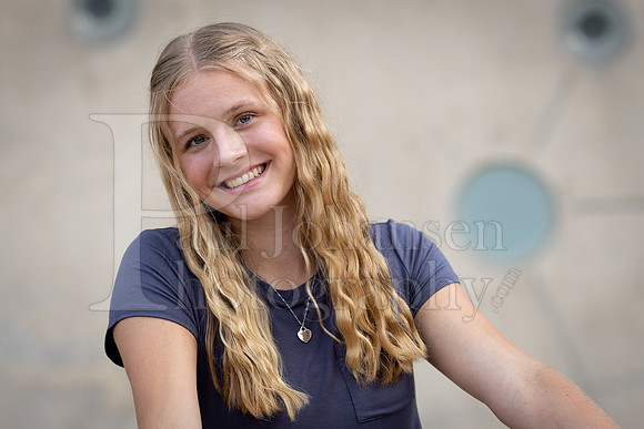 Emma Joiner Senior Images 7-25-2022-0402
