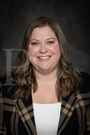 Mackenzie Logan Portraits 10-24-2024-0006
