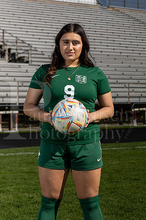 Boylan Varsity Girls Soccer Team and Senior Shoot 4-25-2024-0111