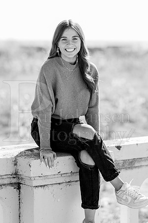 Maddy Mo Flynn Senior Images 10-9-2022-0037