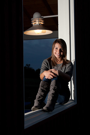 Lindsay Melling Senior Images-0621