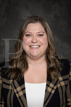 Mackenzie Logan Portraits 10-24-2024-0001