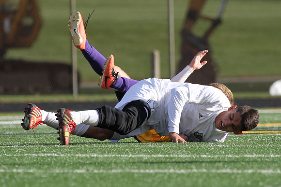 Boylan Varsity Boys Soccer vs Hononegah Regional Final 10-26-2013-4597