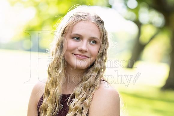 Emma Joiner Senior Images 7-25-2022-0189_pp