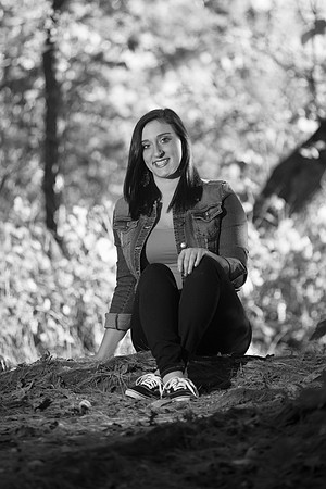Linzy Lorence Senior Images 10-7-2013-4195