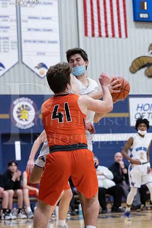 RC Boys Varsity Basketball vs Winnebago 1-29-2022-0205