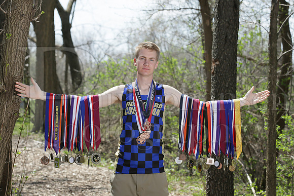 Nick Monkemeyer Senior Images 4-17-2016-0169