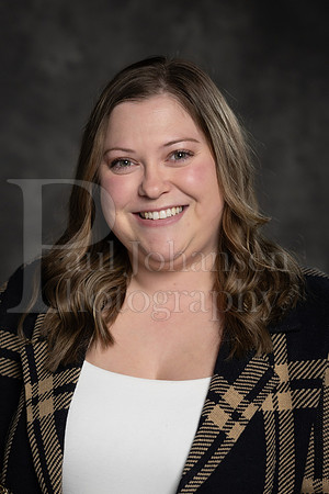 Mackenzie Logan Portraits 10-24-2024-0025
