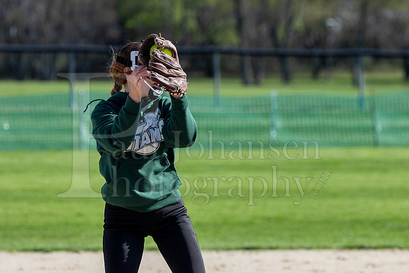 Boylan Girls Varsity Softball vs East 4-19-2024-1789